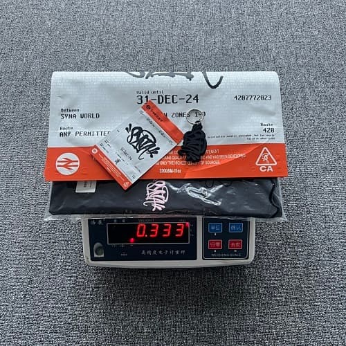 SYNAWORLD CORE EMB TEE-BLACK/PINK 胸前syna粉绣花 黑短袖 SY-145